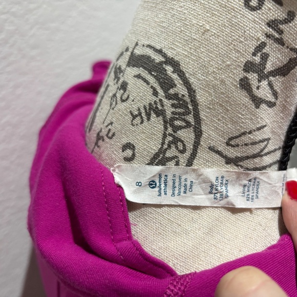 LULULEMON ZIP UP DEFINE JACKET RASBERRY PINK - Picture 4 of 5